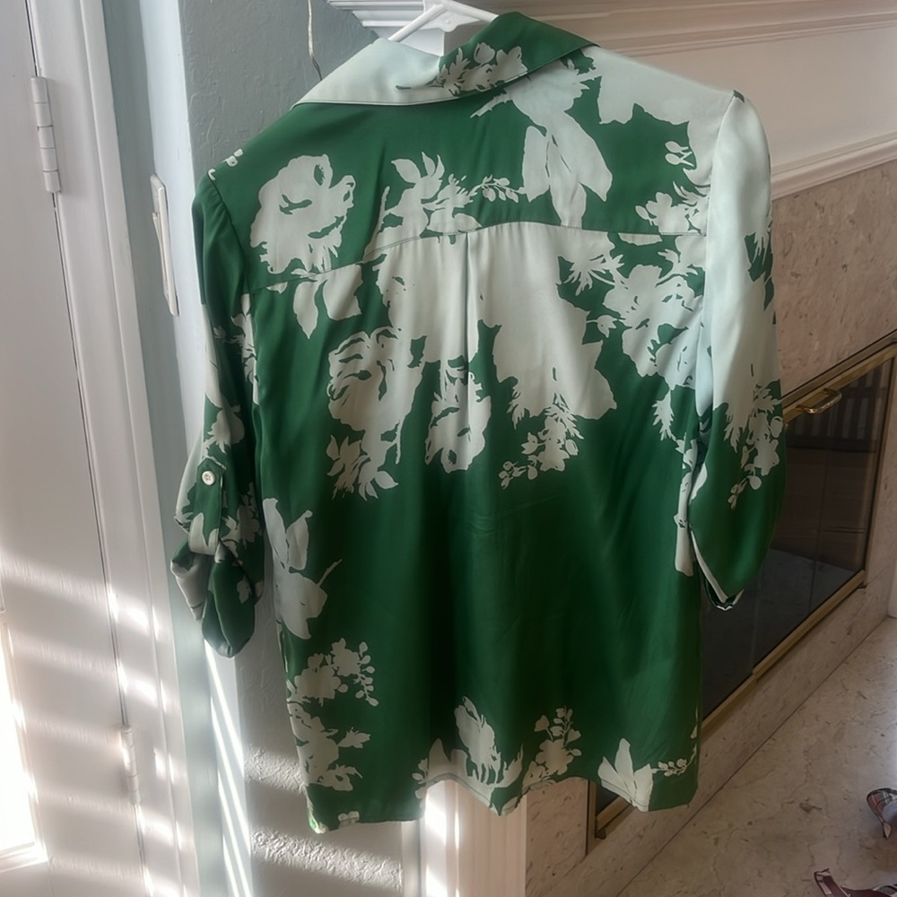 3/4 sleeve silk button down - Picture 3 of 5